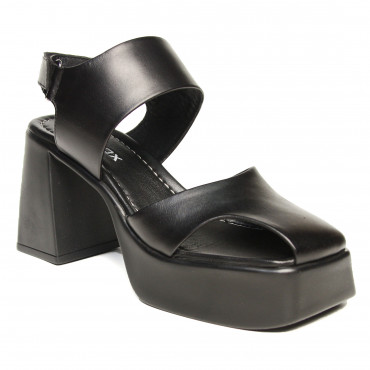 133670 Босоножки black
