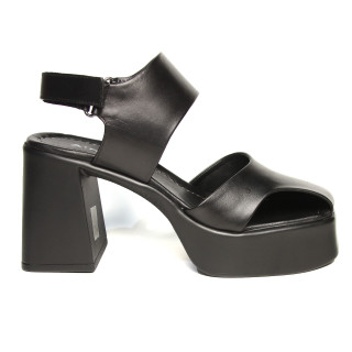 133670 Босоножки black