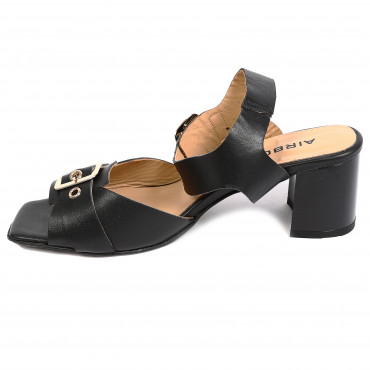 133870 Босоножки black