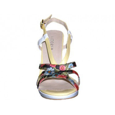 A803 1 9 WHITE YELLOW Vitoria