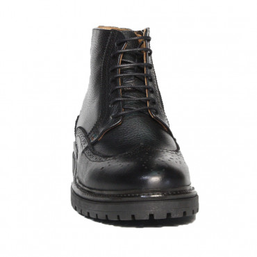 133505 Ботинки black