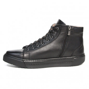 133508 Ботинки black