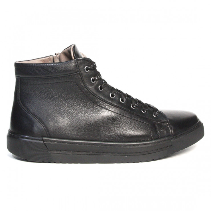 133508 Ботинки black