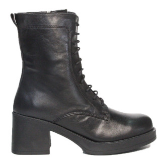 133522 Ботинки black
