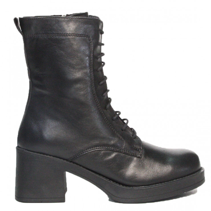 133522 Ботинки black