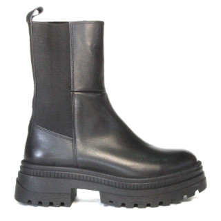 133537 Ботинки black