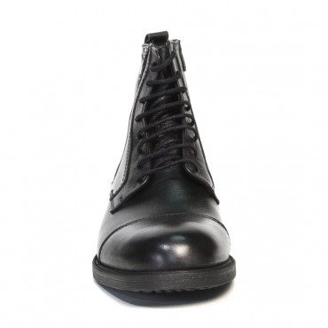 133513 Ботинки black