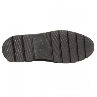 133500 Ботинки black