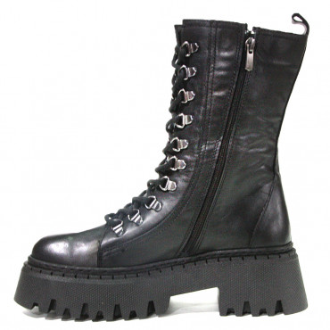 133540 Ботинки black