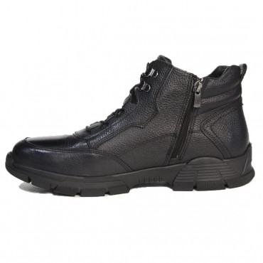 133503 Ботинки black
