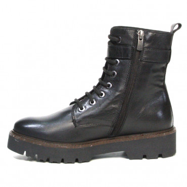 133518 Ботинки black