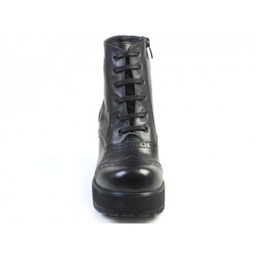 136598 BLACK