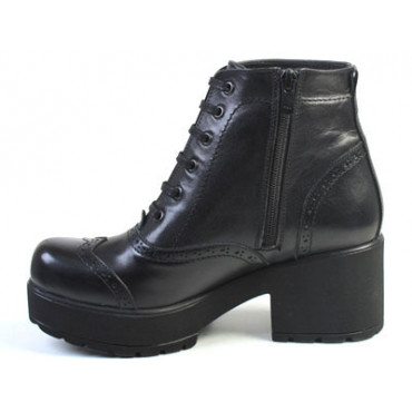 136598 BLACK