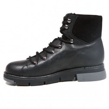 137389 Black/black suede Ботинки