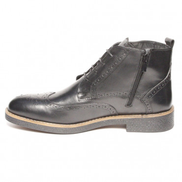 133205 Ботинки black wool