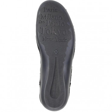 137543 Black Кеды