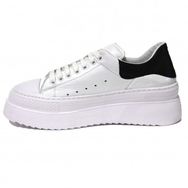133681 Кеды White