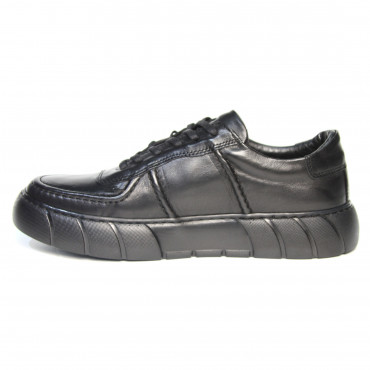 133698 Кроссовки black
