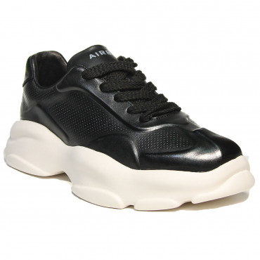 133568 Кроссовки Black