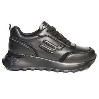 133607 Кроссовки black
