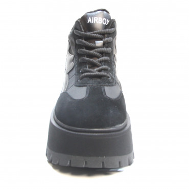 133790 Кроссовки black