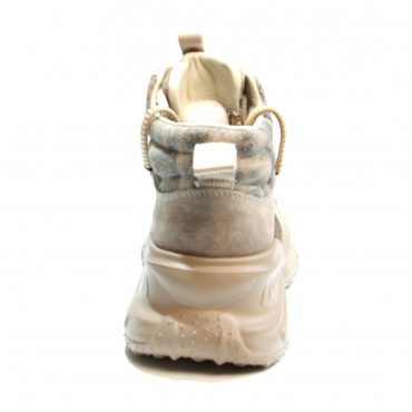 133818 Кроссовки beige