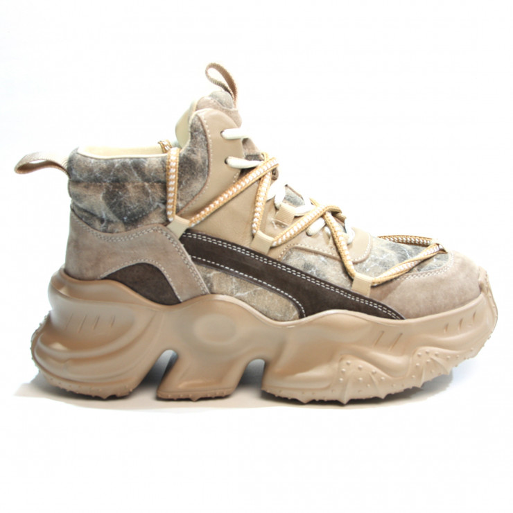 133818 Кроссовки beige