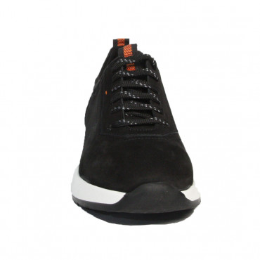 133531 Кроссовки black