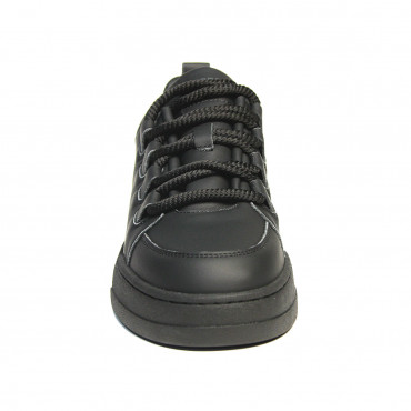 133579 Кроссовки Black