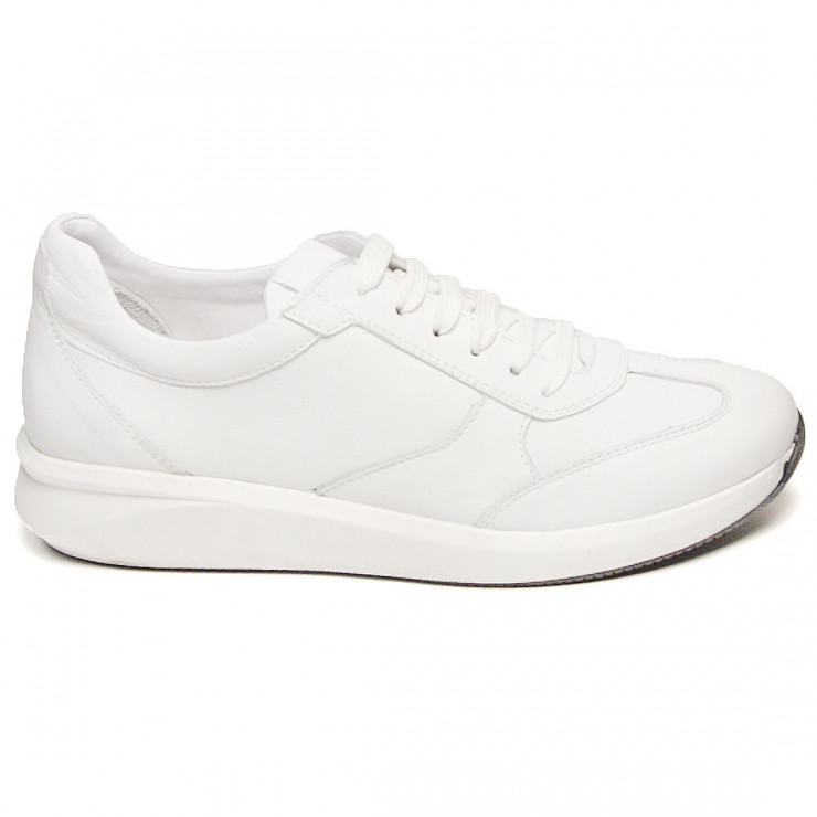 133317 Кроссовки white