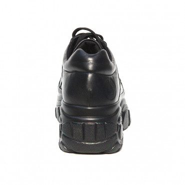 137708 black Кроссовки