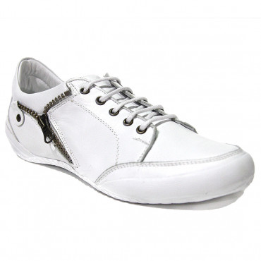 133696 Кроссовки White