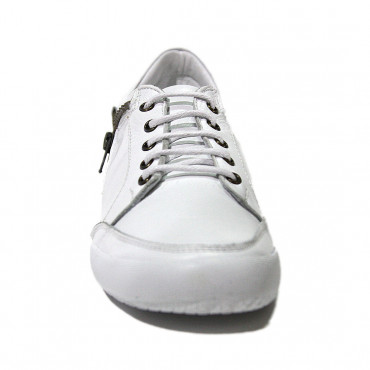 133696 Кроссовки White