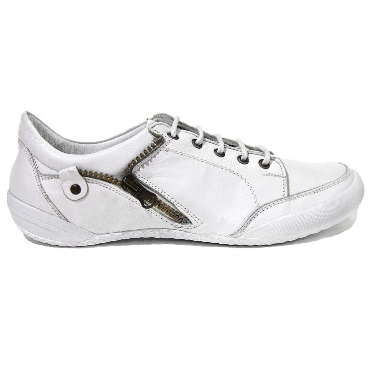 133696 Кроссовки White