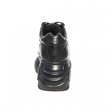 137707 black Кроссовки