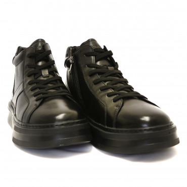 133940 кроссовки black