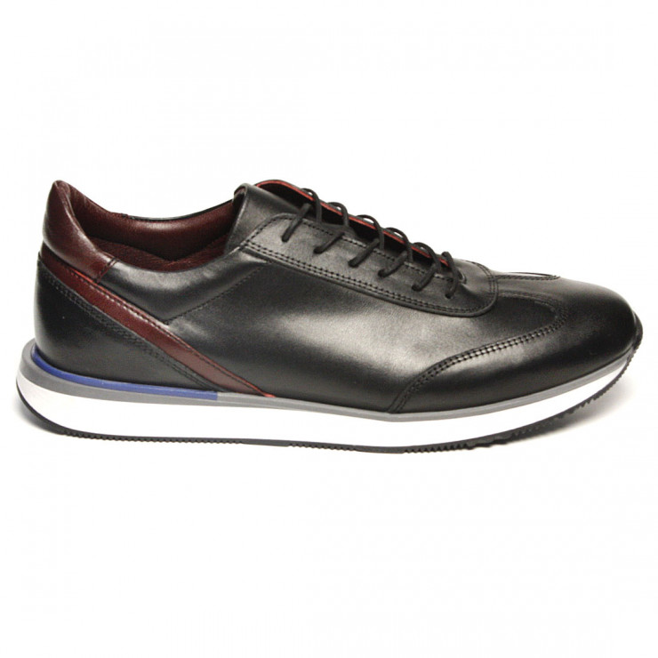 133266 Кроссовки black