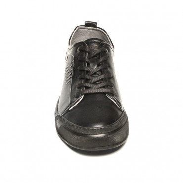 133324 Кроссовки black