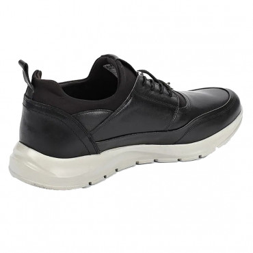 137508Black Кроссовки