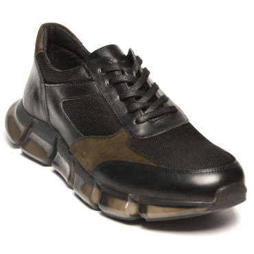 133256 Кроссовки black