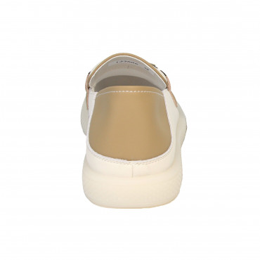 133606 Лоферы beige