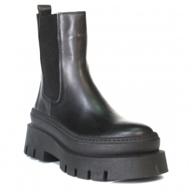 133542 Полусапоги black