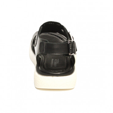 133251 Сандалии black