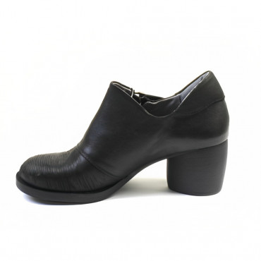 136171 Black Туфли женские AIRBOX