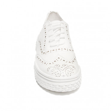133060 Туфли white